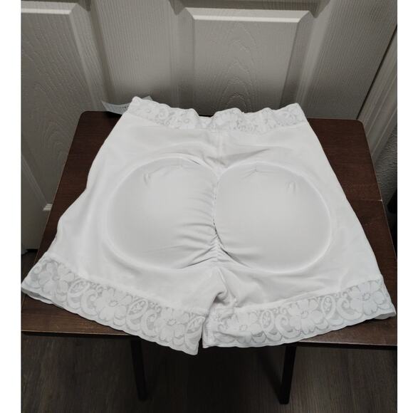 Hey Girl NWT Size Large White Butt Lifter Shapewear Lace Trim Panty Shorts - Picture 1 of 6